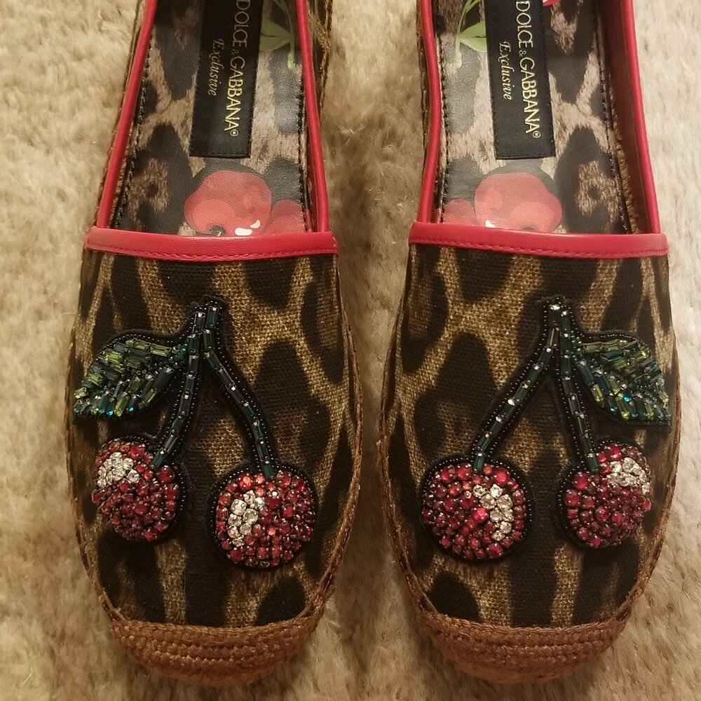 RARE DOLCE & GABBANA CHERRY LEOPARD OCELOT EMBELLISHED 8 38 ESPADRILLES FLATS